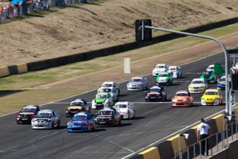 thumb The Aussie Racing Cars at Sydney Motorsport Park