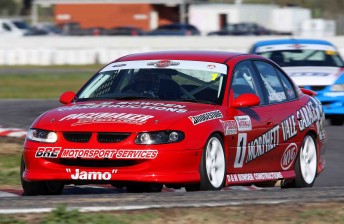 thumb Shawn Jamieson leads Saloon Cars title rivals Tim Rowse