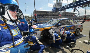 thumb The FPR crew work on Mark Winterbottom's Ford Falcon