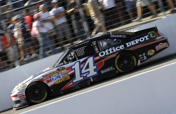 thumb Tony Stewart at Loudon