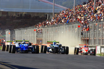 thumb The Formula 3 fired at the Clipsal 500 in 2009