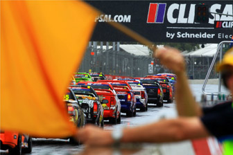 thumb The V8 Utes will kick off its 2012 season at the Clipsal 500