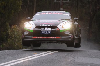 Not even wet weather could slow Steve Glenney