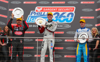 Garth Tander took victory in Race 32