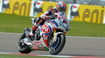 Jonathan Rea on his way to Imola double