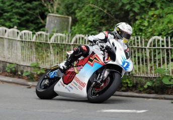 John McGuinness wib the Zero TT