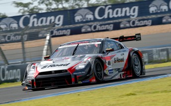 Satoshi Motoyama and Masataka Yanagida on their way to victory at the Chang International Circuit