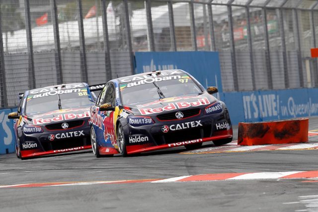 Van Gisbergen battles Whincup