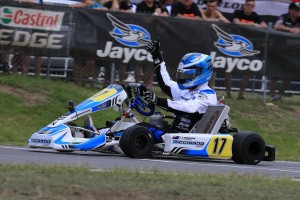 Troy Loeskow converts heat race form to final victory in KZ2